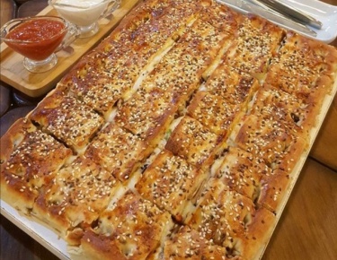 پیتزا بعلبکی مخلوط 4 نفره در پاپریکا لبنان