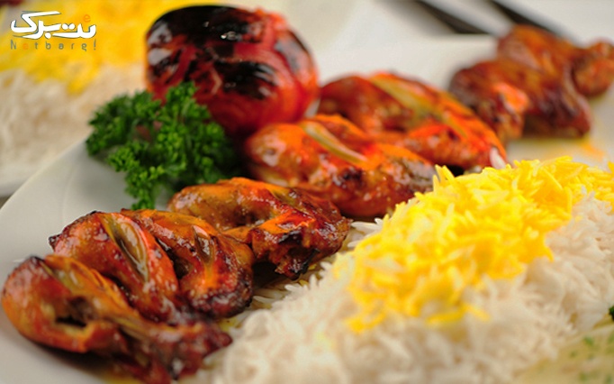 منو باز غذای ایرانی در رستوران مغرب