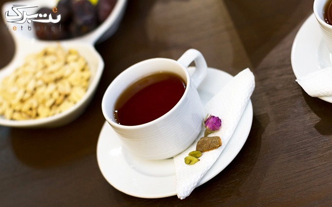 سرویس چای و قلیان کامل در رستوران سنتی کژال