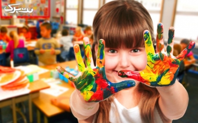 آموزش نقاشی کودکان در آموزشگاه هنرهای تجسمی هنرمندان فردا