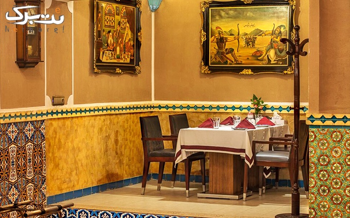 بوفه شام به همراه موسیقی زنده در هتل اسپیناس