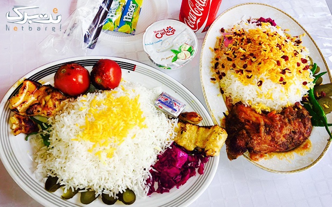 صرف شام در رستوران هوبره واقع در باغ پرندگان تهران