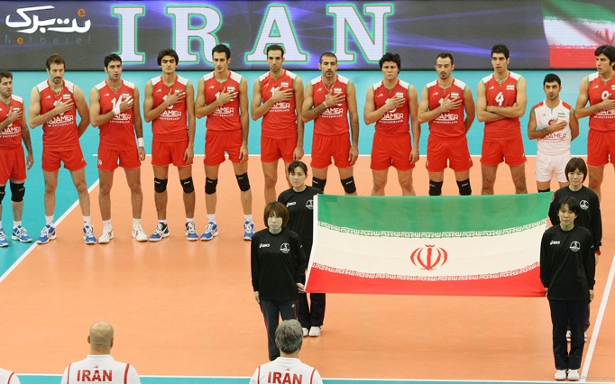 بازی والیبال ایران و فرانسه در رستوران نارون