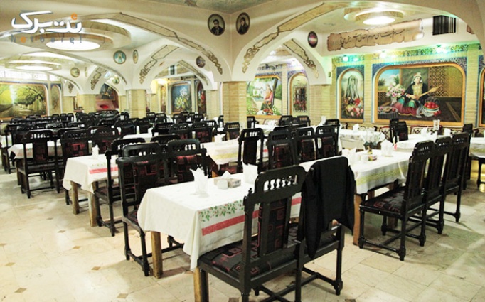 غذاهای لذیذ ایرانی در رستوران سنتی هزار و یک شب