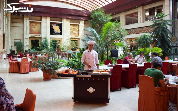 صبحانه متنوع و خوشمزه در هتل پارس مشهد