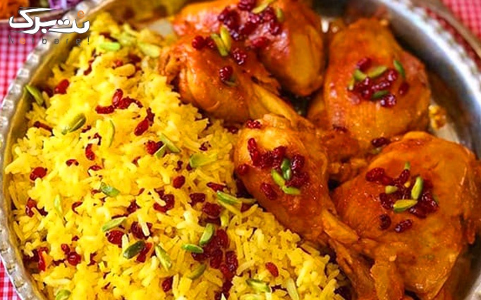 غذای ایرانی در رستوران سنتی قیطران