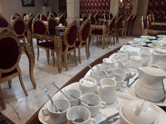 اقامت با صبحانه و ناهار و شام در هتل تیانا
