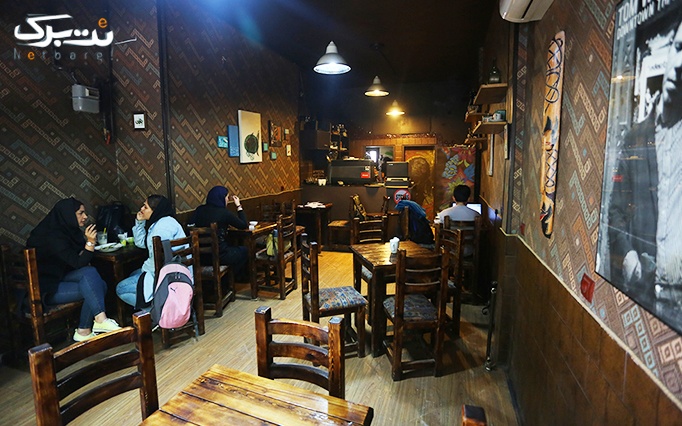 پذیرایی صبحانه و نوشیدنی در کافه روناس  