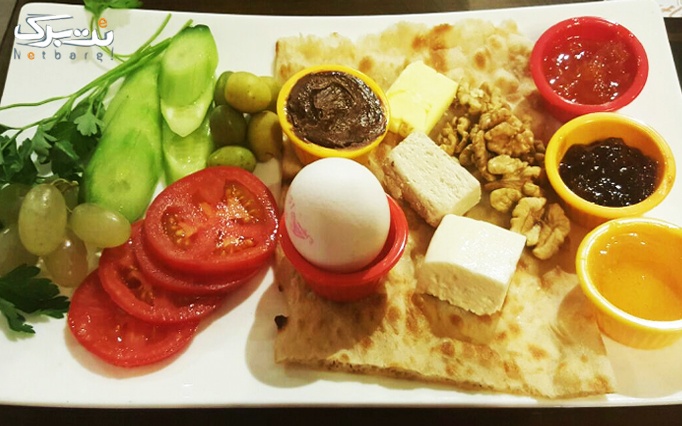 رستوران ایران ایتالیا با صبحانه کامل و متنوع
