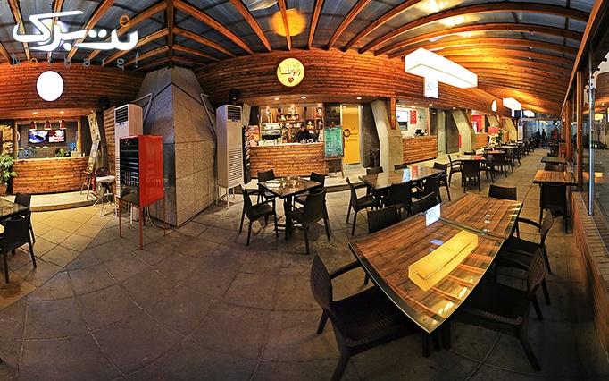 کافه ویونا واقع در فودکورت سبحان