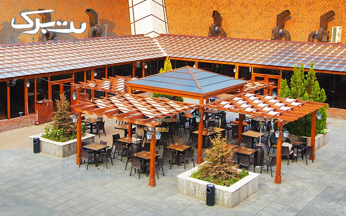 رستوران سالامیس واقع در فودکورت سبحان