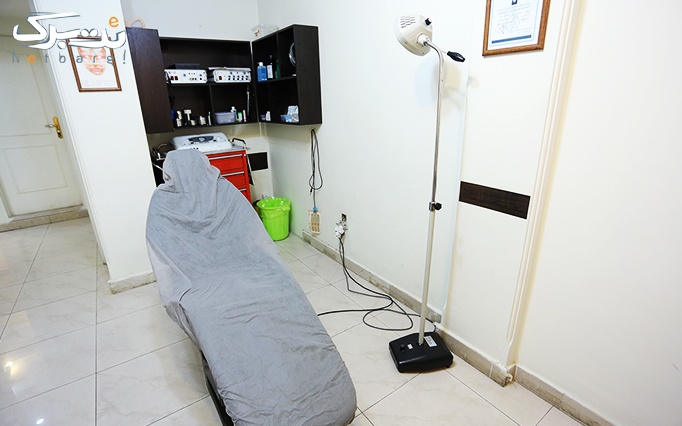تزریق ژل هایومکس در مطب دکتر مهرانا بیات