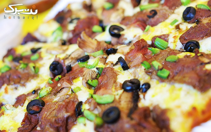 کمبو پیتزا شامل (پیتزا، یک سیب زمینی و یک نوشیدنی) در فست فود آتور با ارزش 27,000 تومان