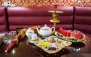 رستوران عصر پاییزی با ضیافت افطار و چای سنتی